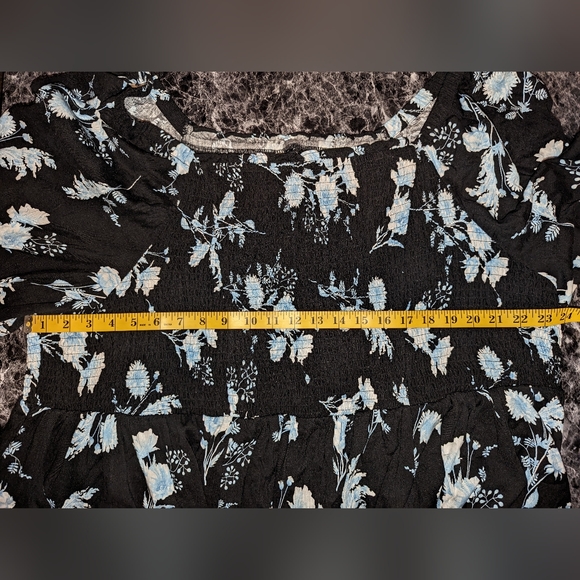 Smocked Top 5x/28 - Picture 6 of 14